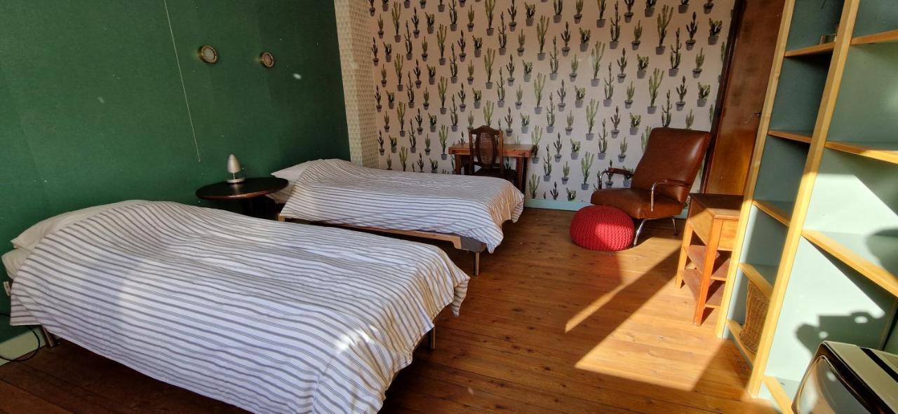 Vakantiewoning In Mol Centrum Met Eigen Bar "Casacuriosa" Zewnętrze zdjęcie