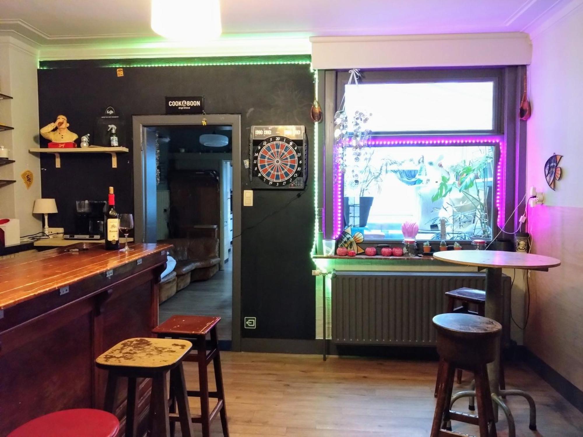 Vakantiewoning In Mol Centrum Met Eigen Bar "Casacuriosa" Zewnętrze zdjęcie